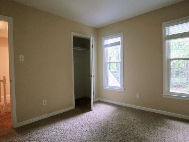 Building Photo - Arrowood Neighborhood Gem – 3BR Home Near ...