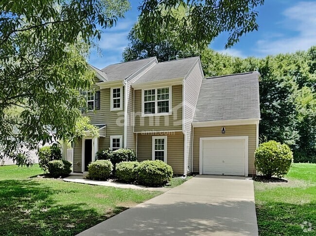 Building Photo - 121 Whitby Dr