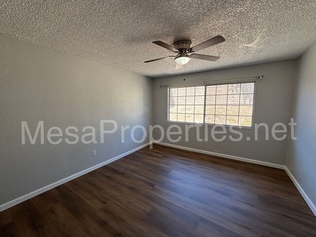 Building Photo - 6632 Bandola St