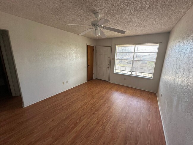 Building Photo - AVAILABLE NOW; APPLY AT OUR WEBSITE