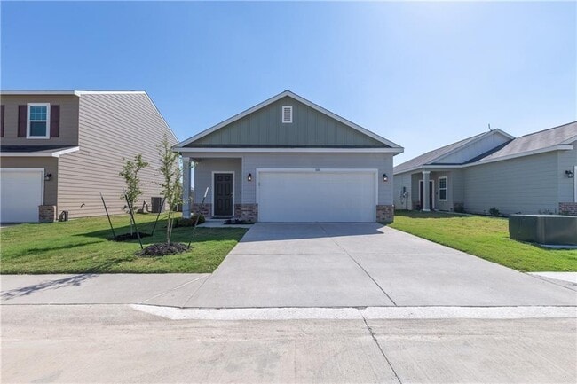 Building Photo - 108 Athena Way