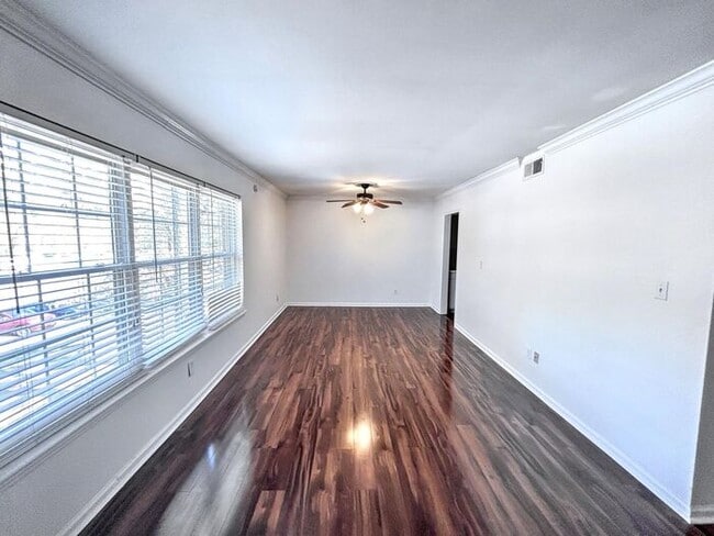 Building Photo - 2086 Montreat Cir