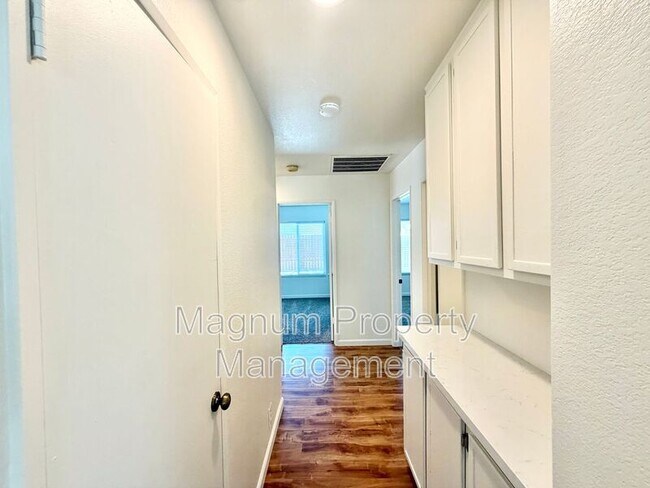 Building Photo - 29723 Ramsey Ct