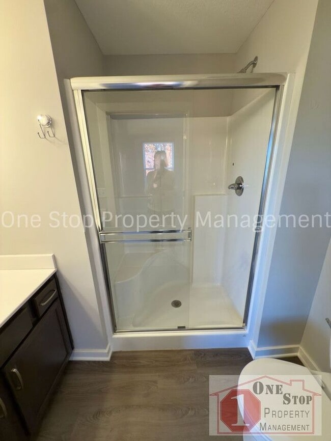 Building Photo - 3 Bedroom / 2.5 Bathroom Townhome in Louisburg, KS!