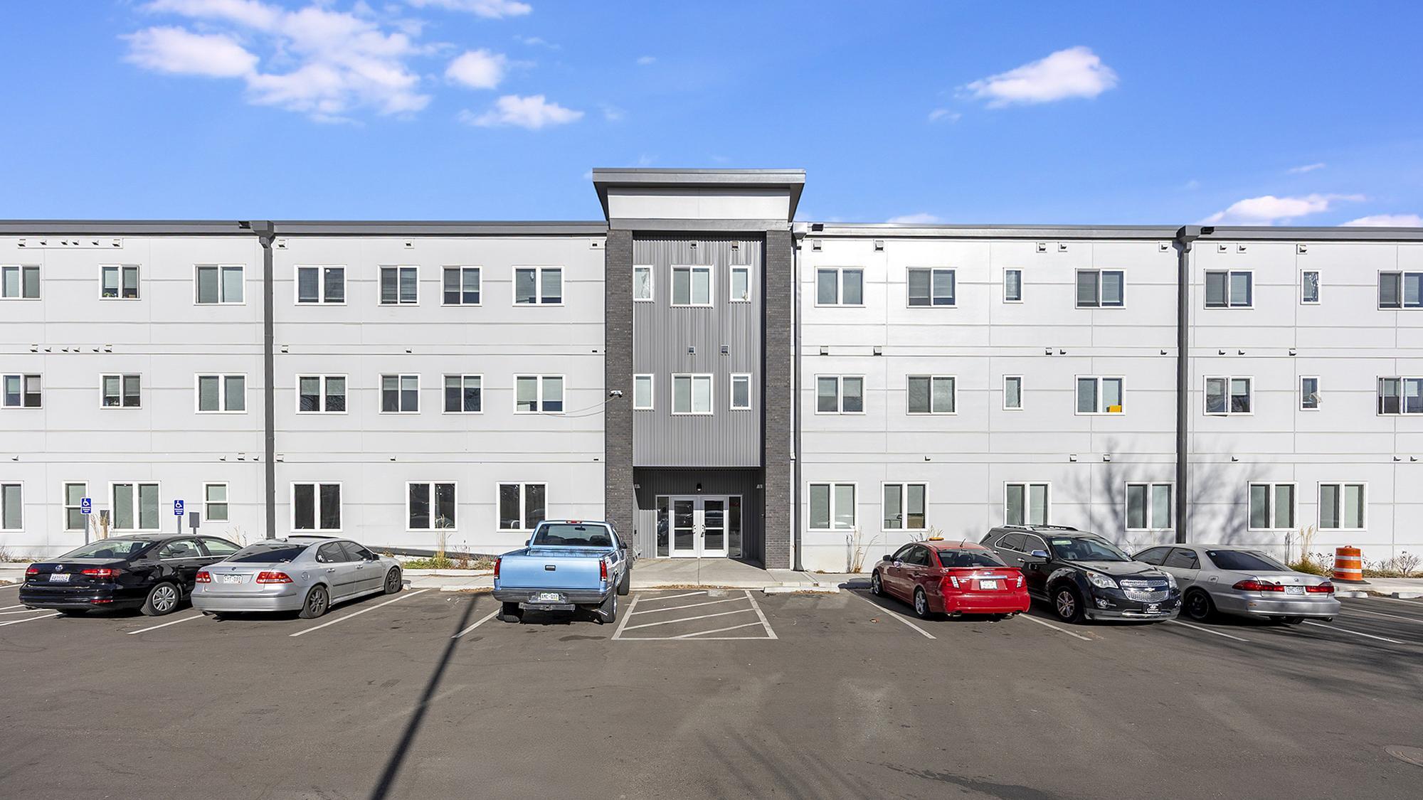 Building Photo - 2720 S Federal Blvd