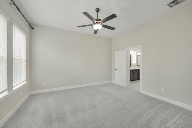 Building Photo - 14918 Mossycup Spur Wy