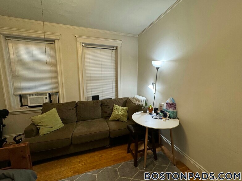 Building Photo - 311 Allston St