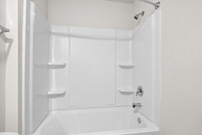 Building Photo - 608 Rd