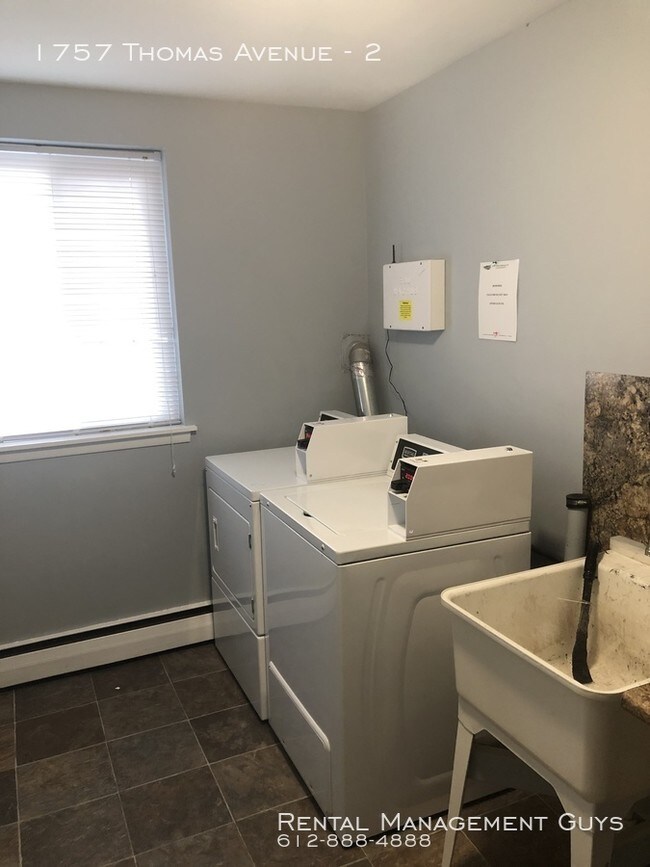 Building Photo - 1757 Thomas Ave W