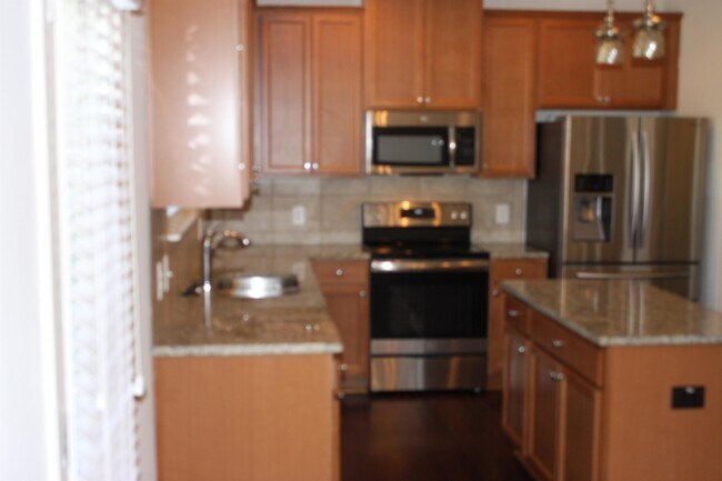 Building Photo - 3957 Augustine Pl