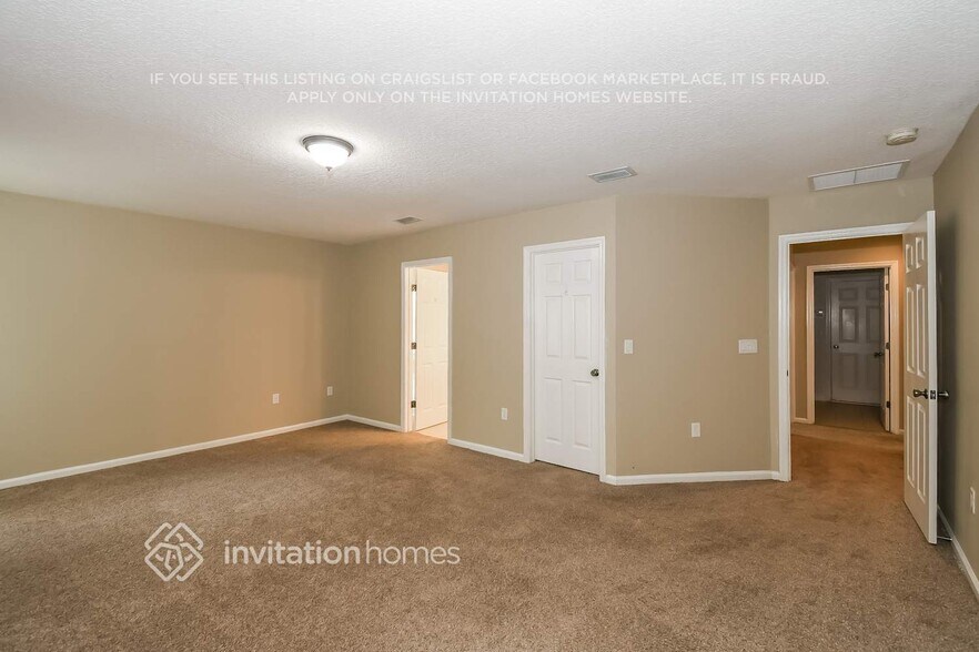 Building Photo - 12628 Pine Marsh Way