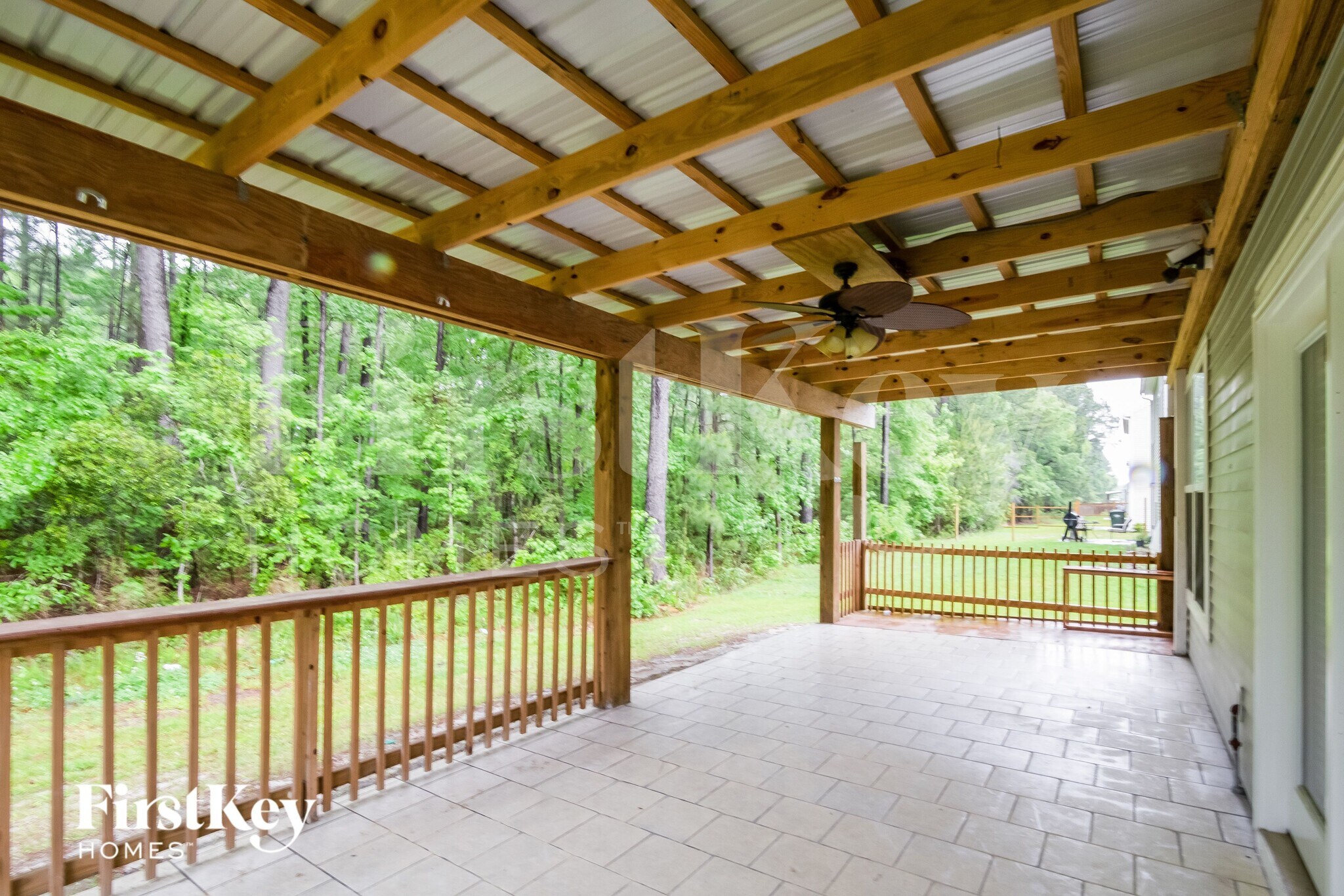 Building Photo - 161 Vango Dr