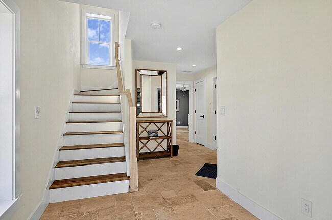 Building Photo - 50 Seascape Dr