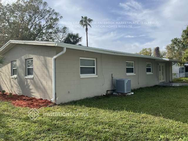 Building Photo - 1397 Sunland Rd