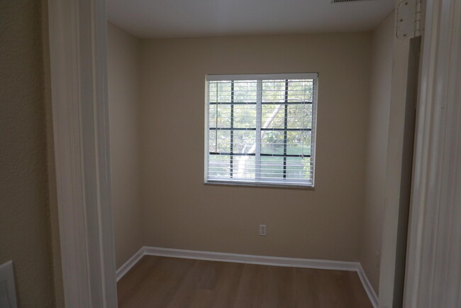 Building Photo - 971 Tortuga Dr