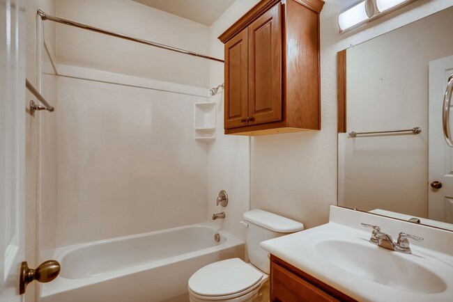Building Photo - 2606 Mingus Dr