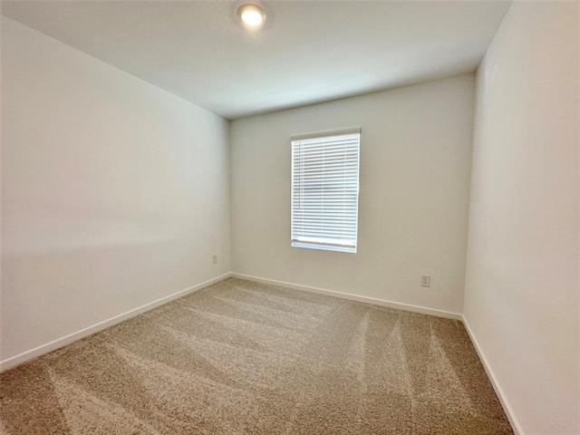 Building Photo - 2037 Derby Ln