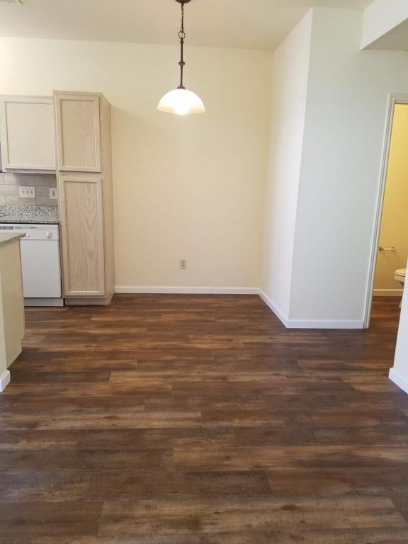 Building Photo - 200 River Bend Drive, Apt #702