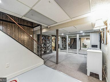 Building Photo - 1131 Haral Pl