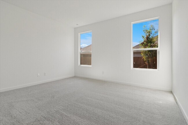 Building Photo - 1805 Alpine Larch Ln