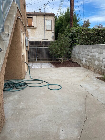 Building Photo - 4557 Alumni Ave