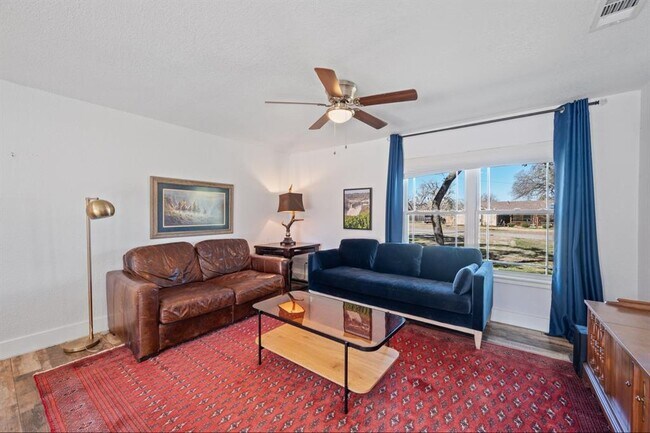 Building Photo - 712 Ruby Isle Dr