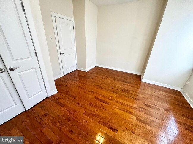 Building Photo - 1315 N 26th St