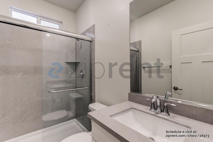 Building Photo - 4016 Matterhorn Pl