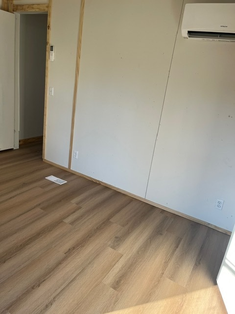 Building Photo - 8379 Parkview Ln