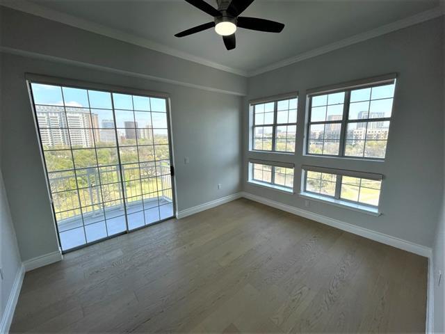 Building Photo - 3225 Turtle Creek Blvd Blvd
