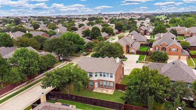 Building Photo - 8700 La Quinta Lane