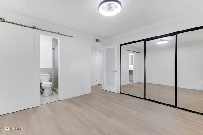 Building Photo - 1202 Landsburn Cir