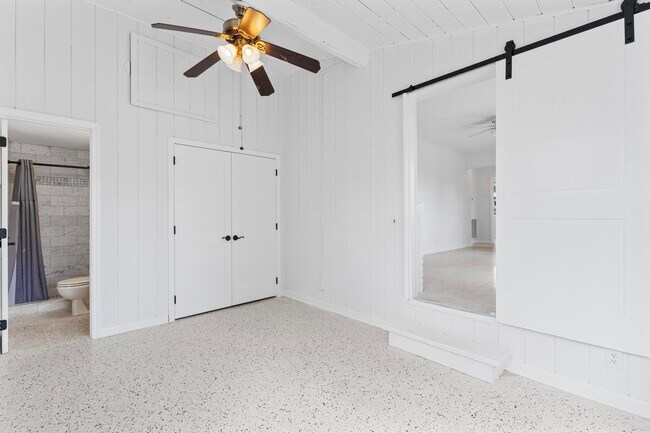 Building Photo - 331 Winters St