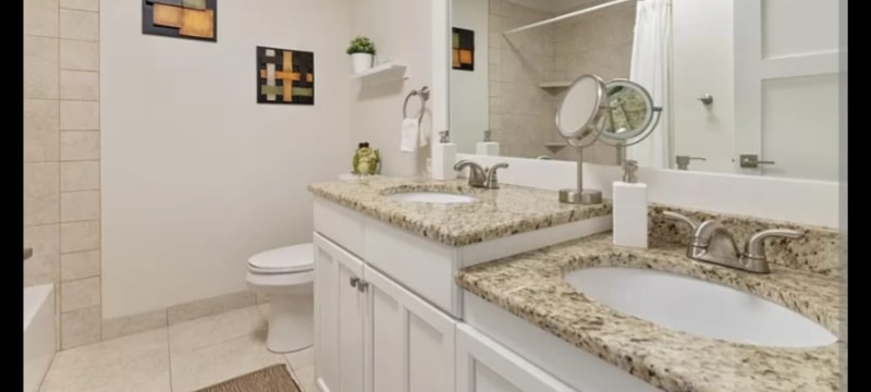 Building Photo - 1430 Waukegan Rd