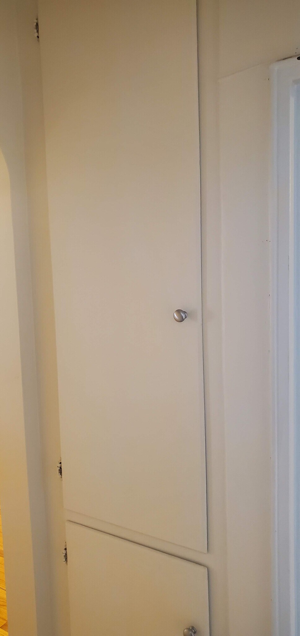 Linen Closet - 19638 Pompeii Ave