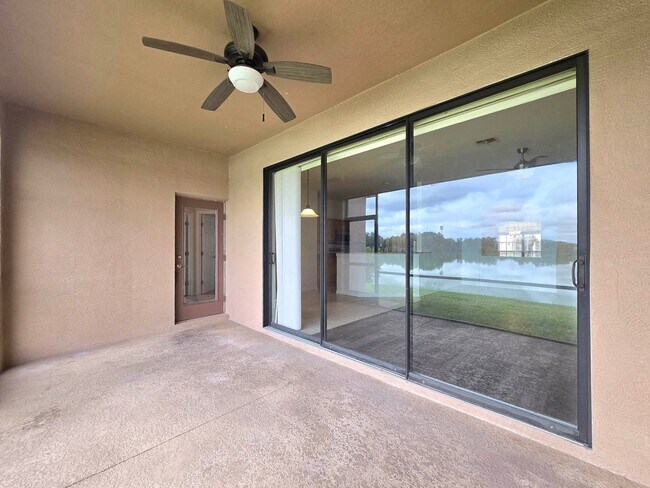 Building Photo - Waterfront home for RENT! 4 bed/2.5 bath