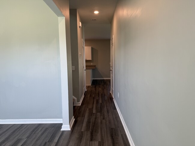 Building Photo - 259 Enclave Wy