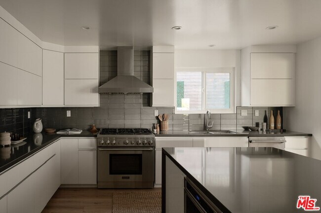 Building Photo - 3763 Prestwick Dr