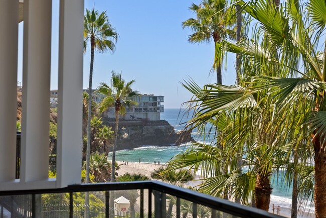 Building Photo - Discover a Coastal Sanctuary at Laguna Royale, Laguna Beach. Comes with 2 Parking Spaces!