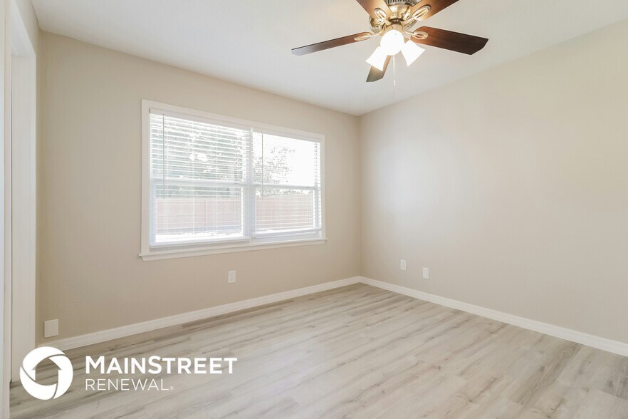 Building Photo - 466 Oxford Dr