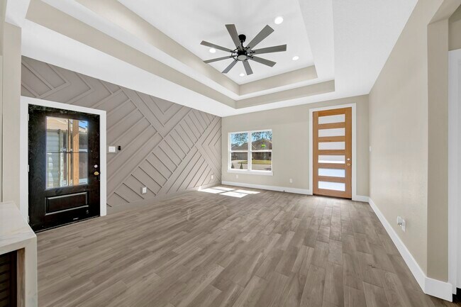 Building Photo - 1809 13th St