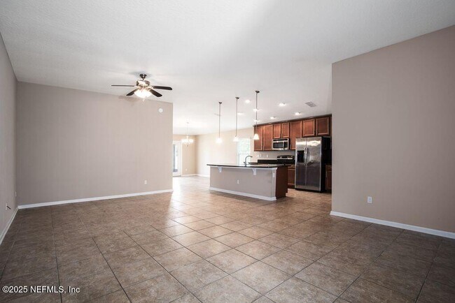 Building Photo - 3880 Great Falls Loop