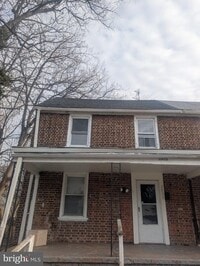 Building Photo - 2870 Kansas Rd