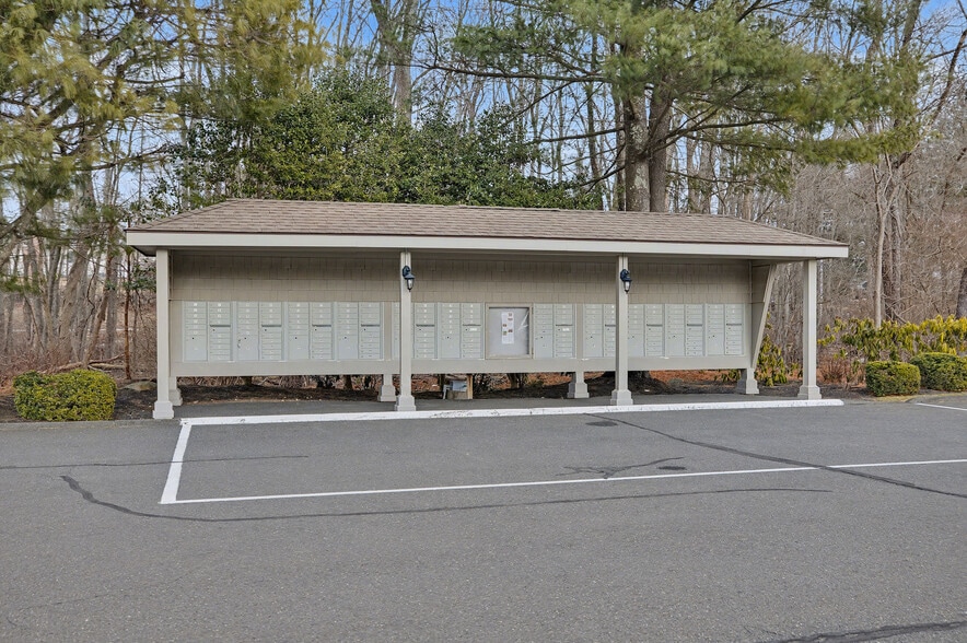 Private and locked mailboxes - 156 Heatherwood Dr
