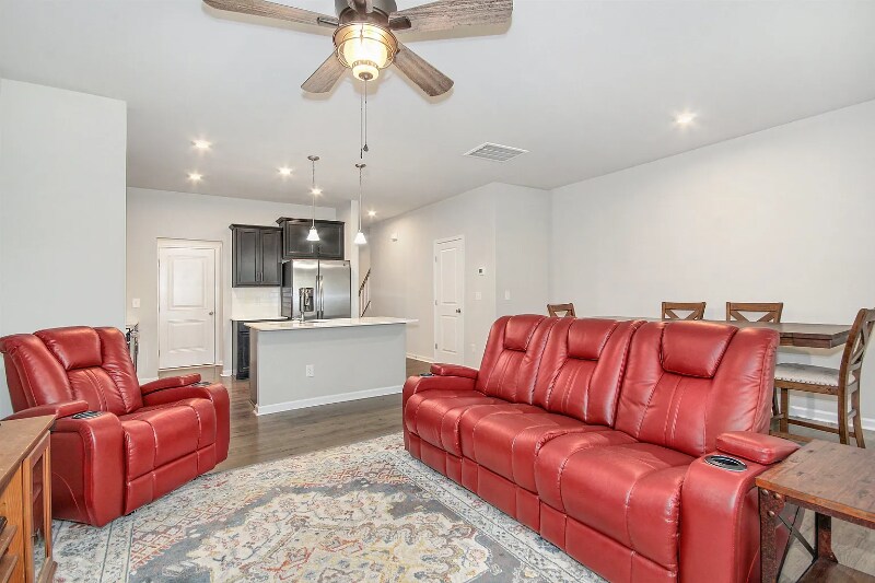 Building Photo - 3645 Water Mist Ln