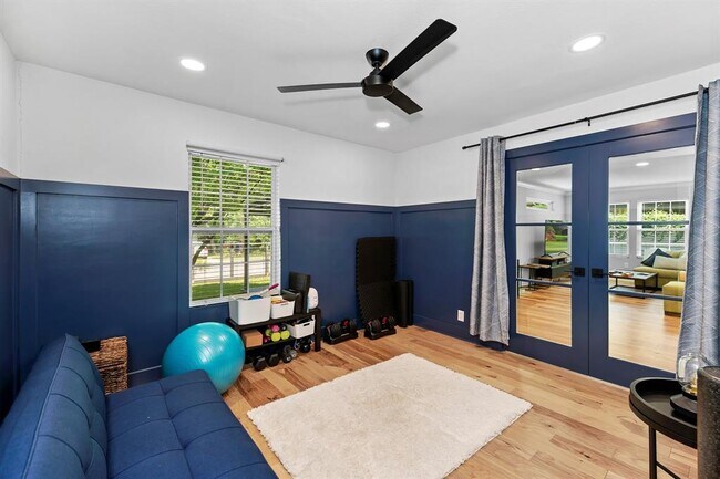 Building Photo - 3307 Garden Villa Ln