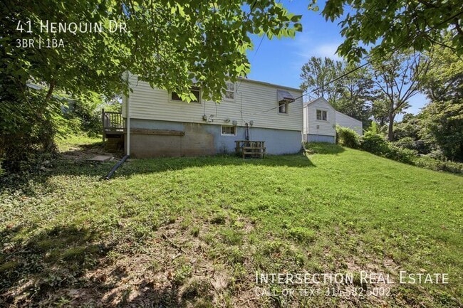 Building Photo - 41 Henquin Dr