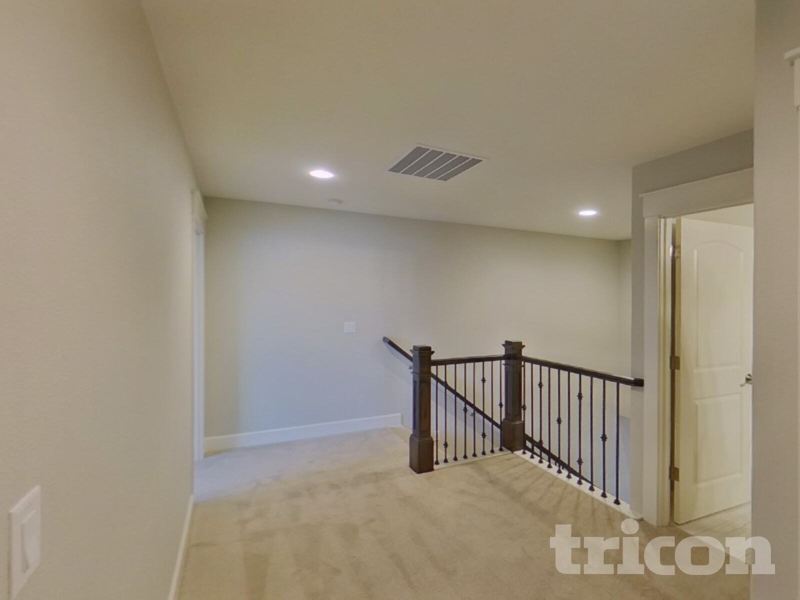 Building Photo - 2604 NE 175th St