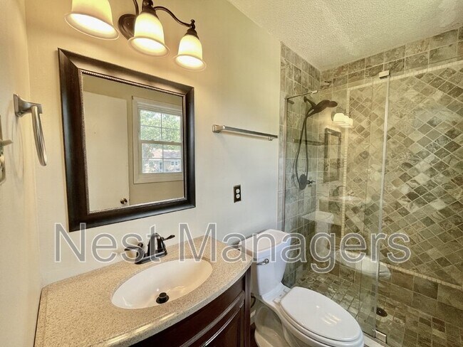 Building Photo - 5651 Dodge Dr