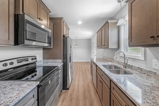 Building Photo - 1778 Old Gallatin Rd